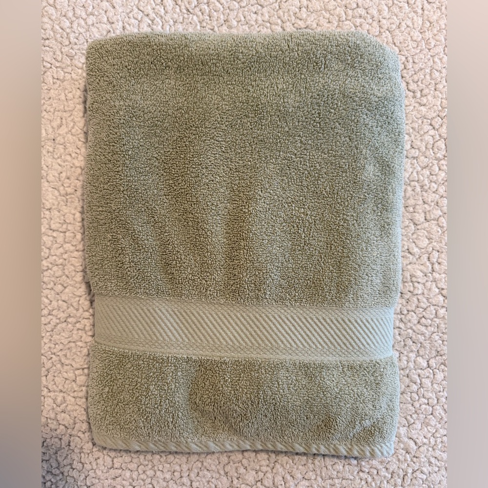 Sage Royal Velvet Bath Towel